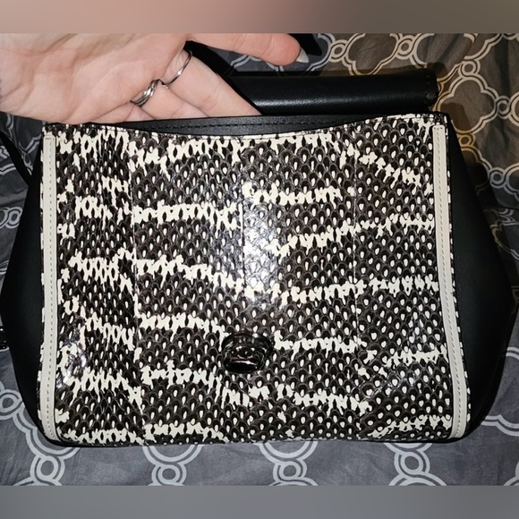 **WOW*SALE** COACH Black Leather W/Snakeskin DRIFTER Crossbody - Picture 6 of 16
